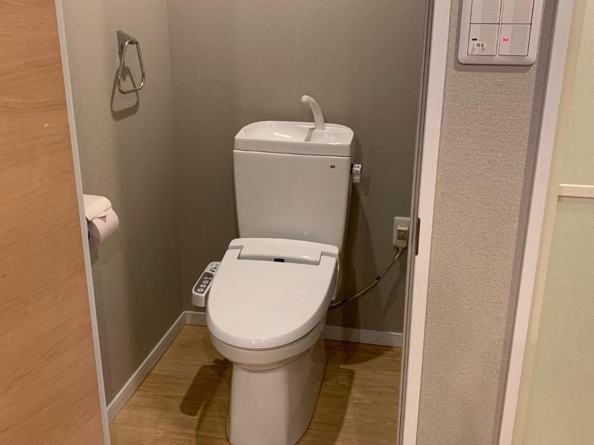 Clean Hotels In Higashimachi Annex Наха Екстер'єр фото