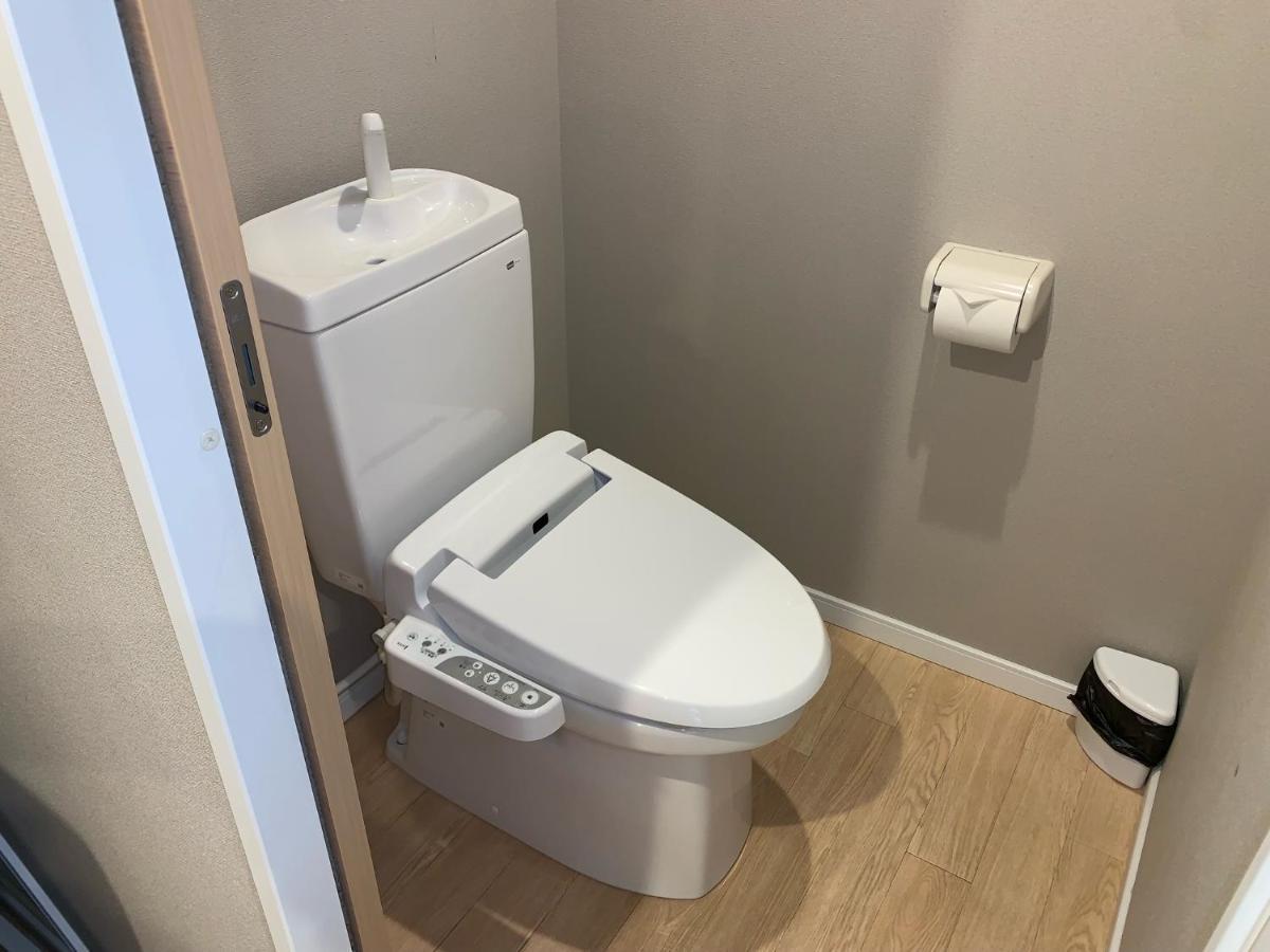 Clean Hotels In Higashimachi Annex Наха Екстер'єр фото